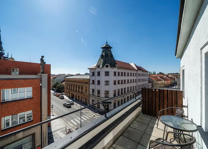 Homer Guest house Slany