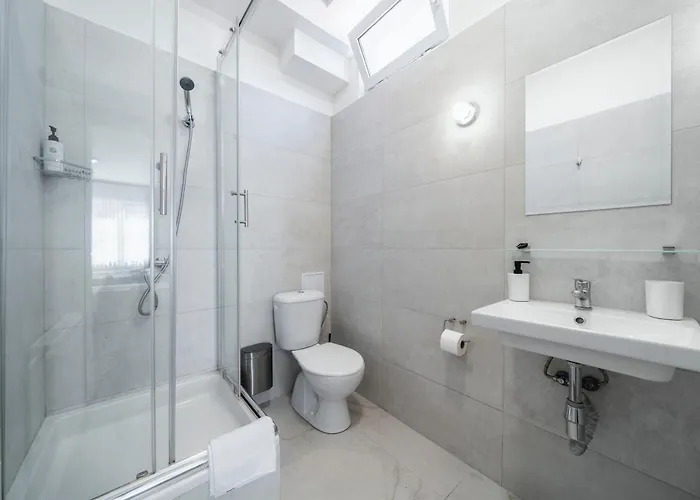 Konukevi Homer Slaný