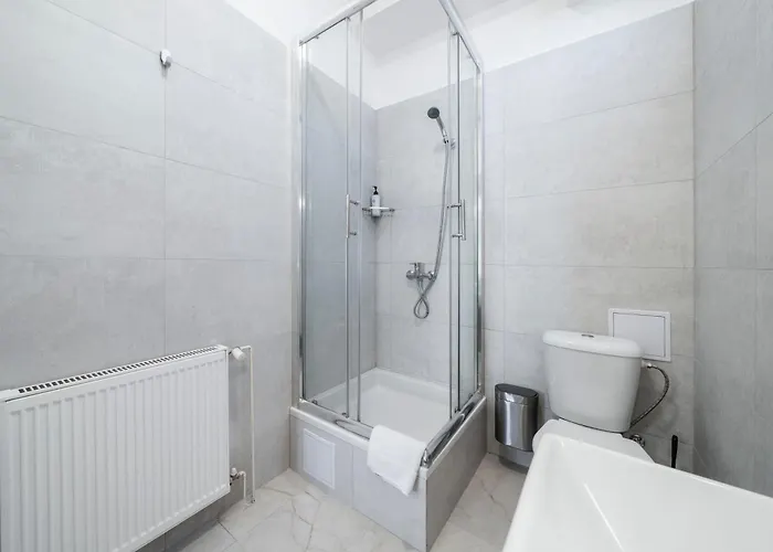 Konukevi Homer Slaný